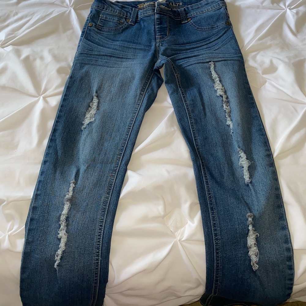 Ripped jeans